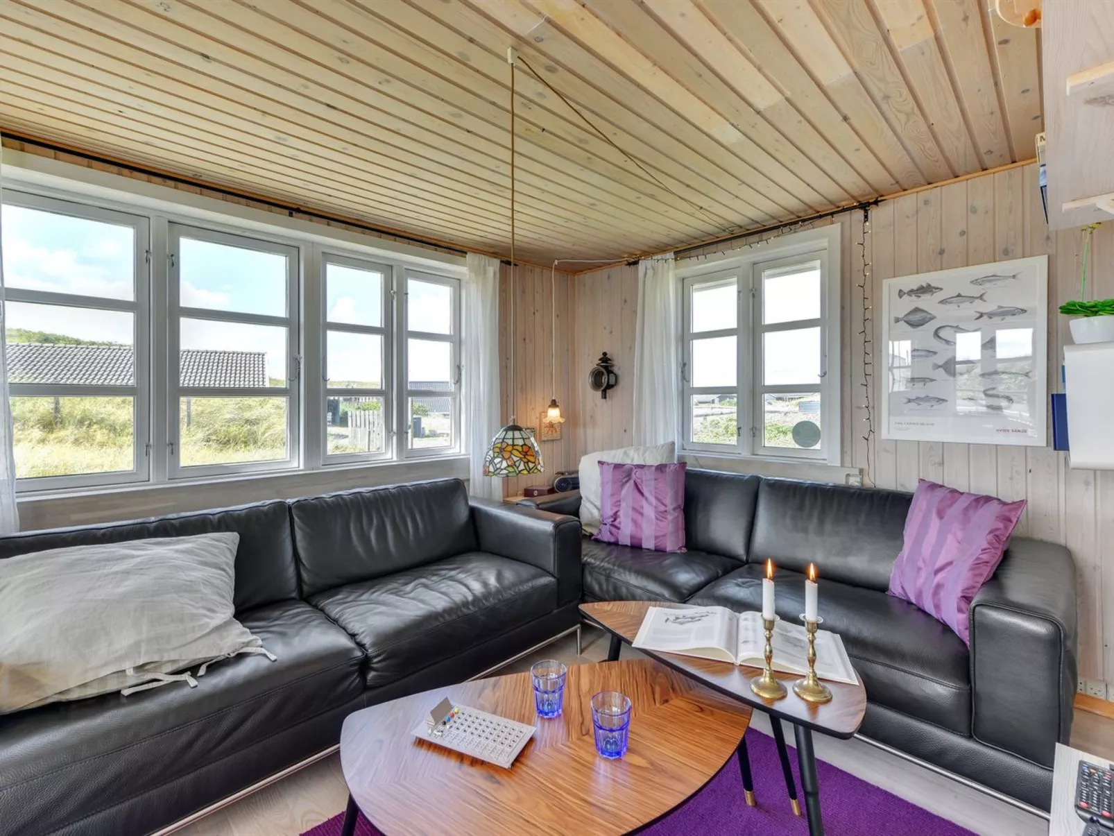 "Heilo" -  from the sea-Binnen