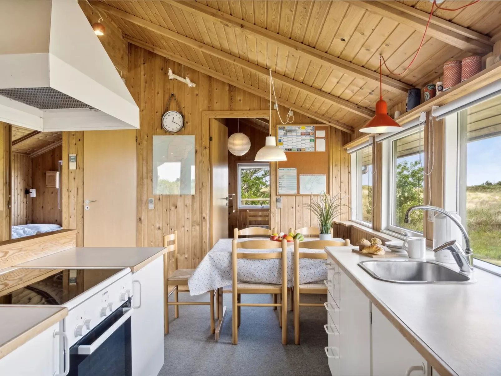 "Hunlef" - 1.7km from the sea-Binnen