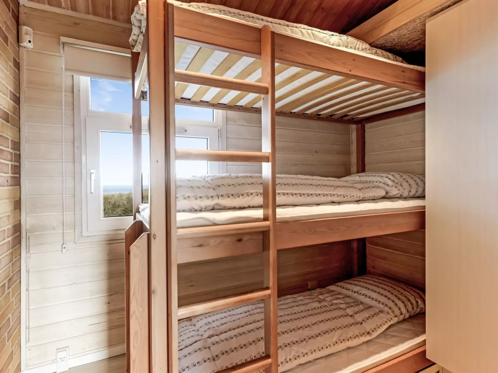 "Aster" - 150m from the sea-Binnen