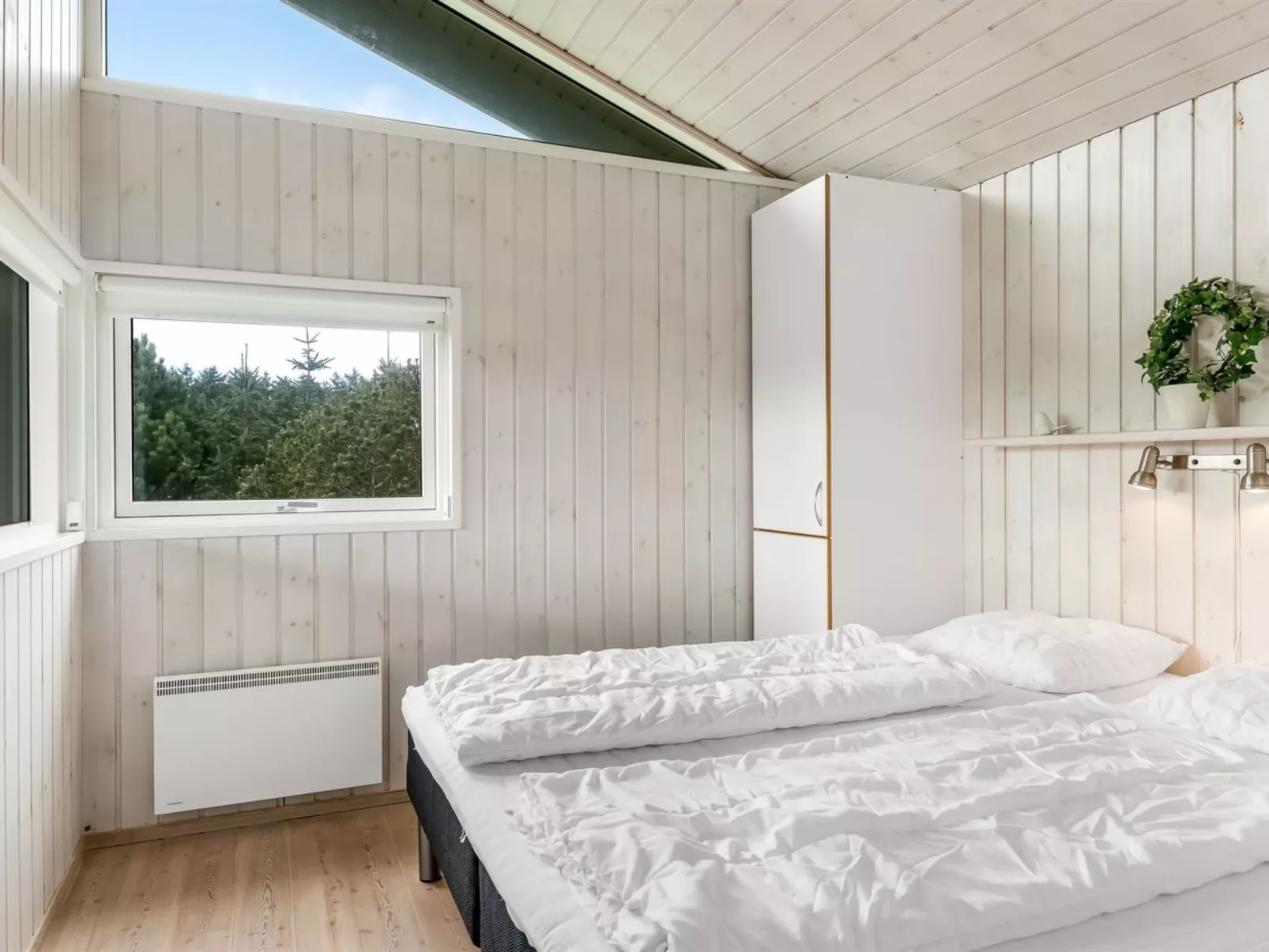 "Juris" - 950m from the sea-Binnen