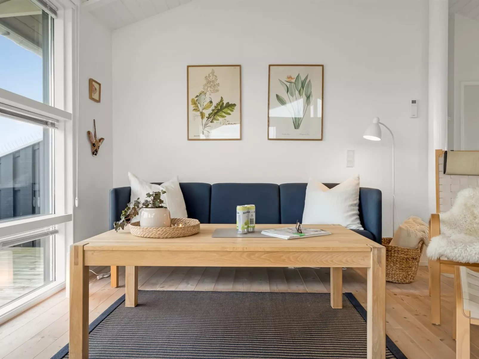 "Nuka" - 400m from the sea-Binnen