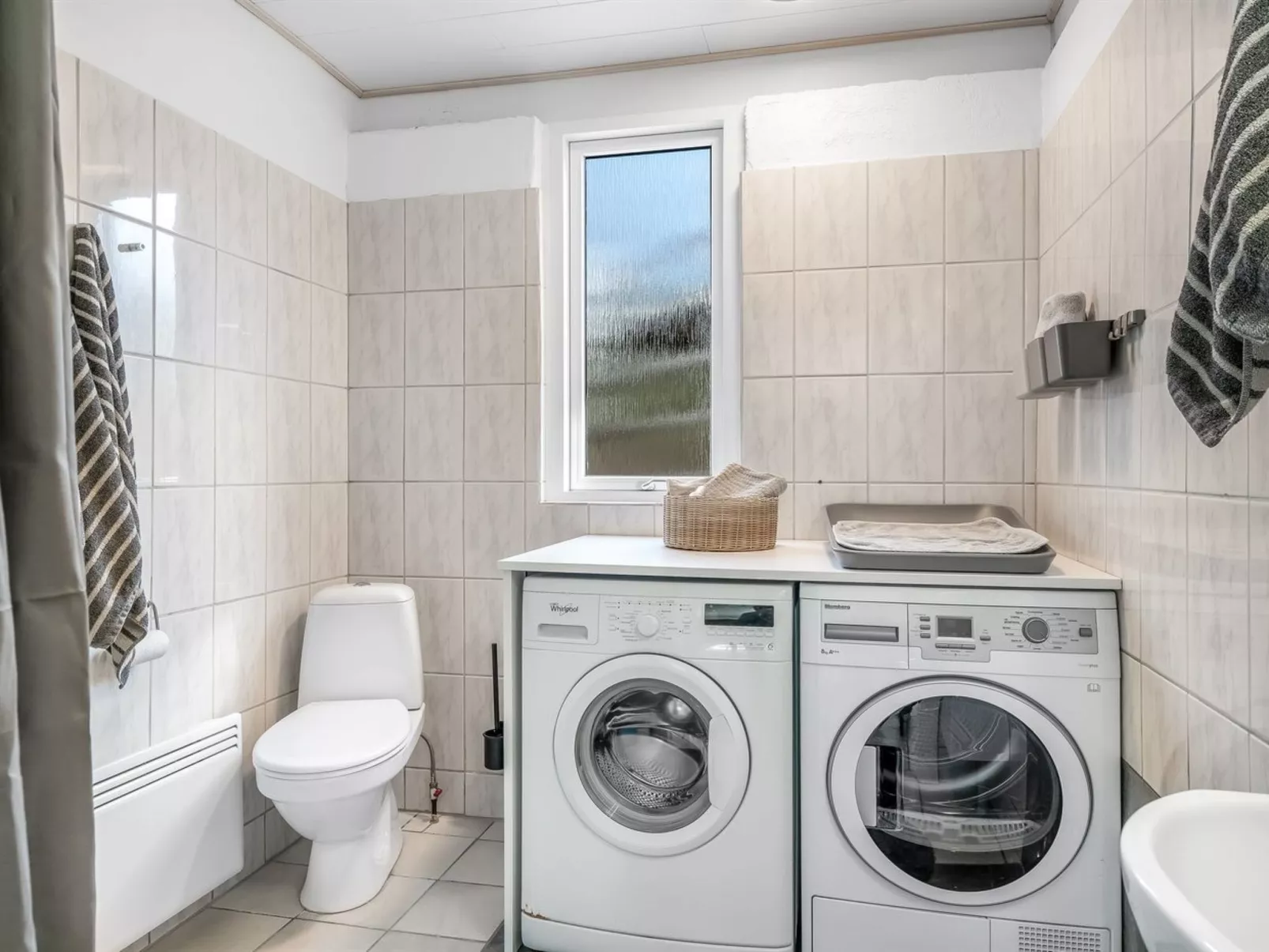 "Karmen" - 250m to the fjord-Binnen