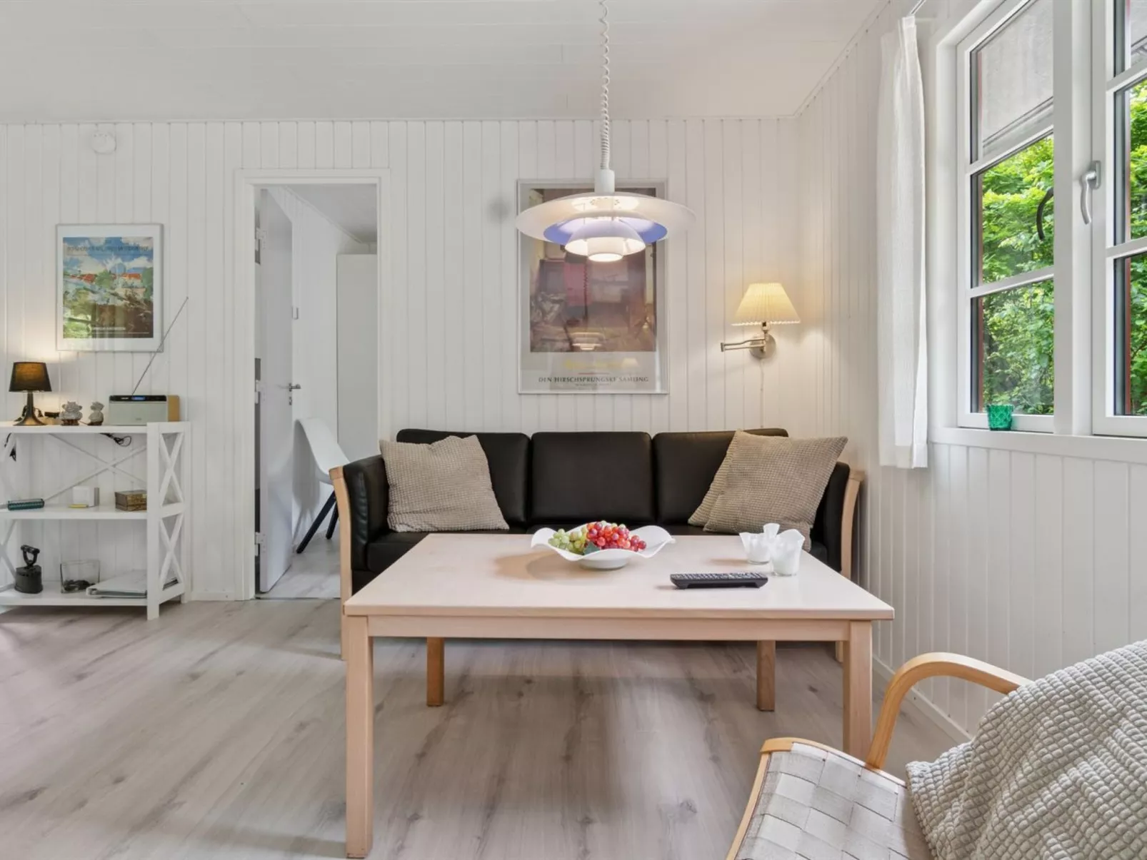 "Gail" - 200m from the sea-Binnen