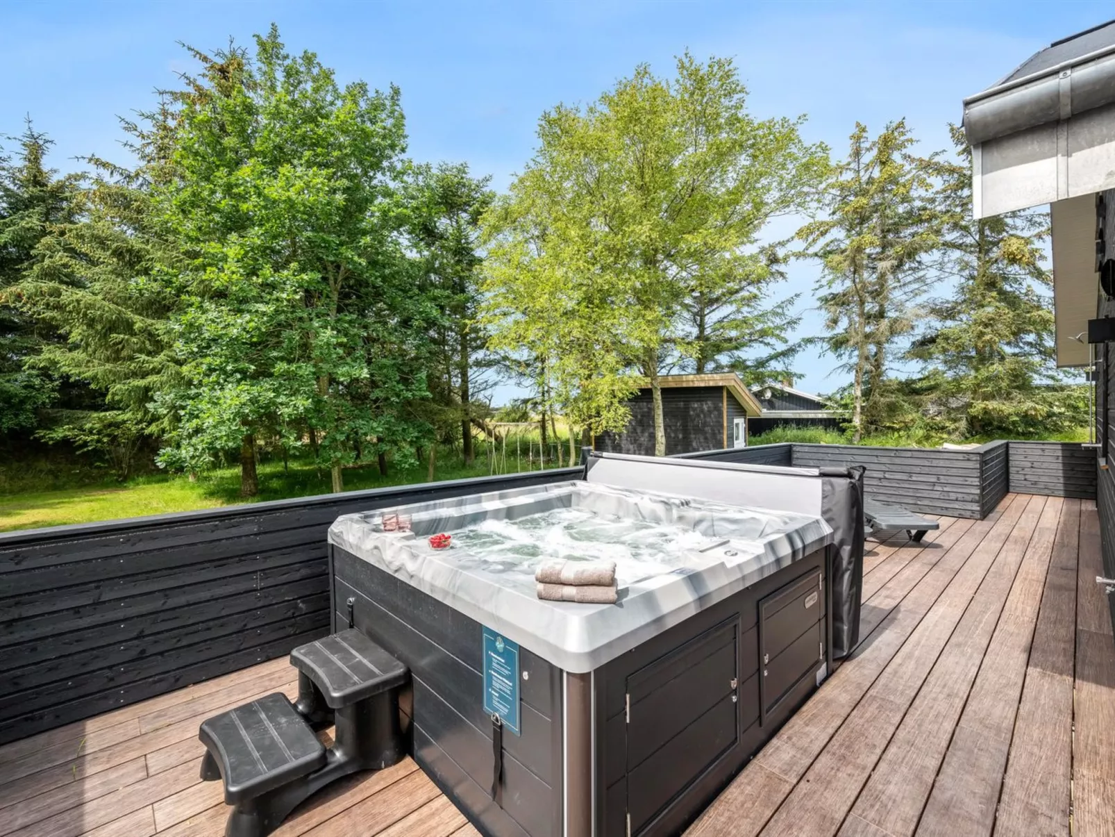 "Baggi" - 900m from the sea-Binnen