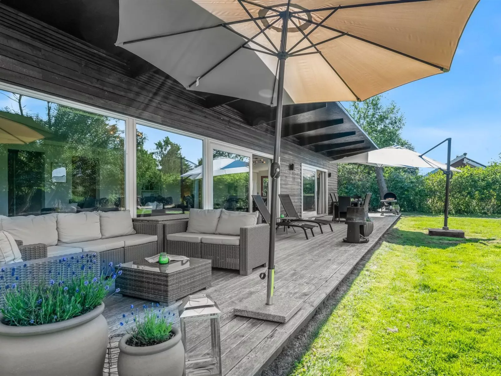 "Nielsigne" - 1.3km from the sea-Buiten