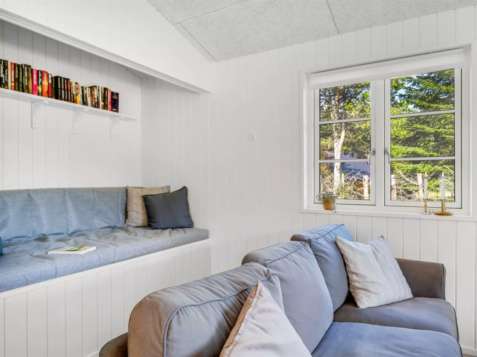 "Gedda" -  from the sea-Binnen