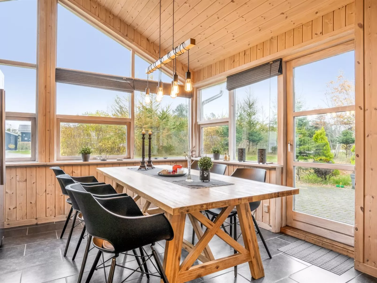 "Frido" - 500m from the sea-Binnen