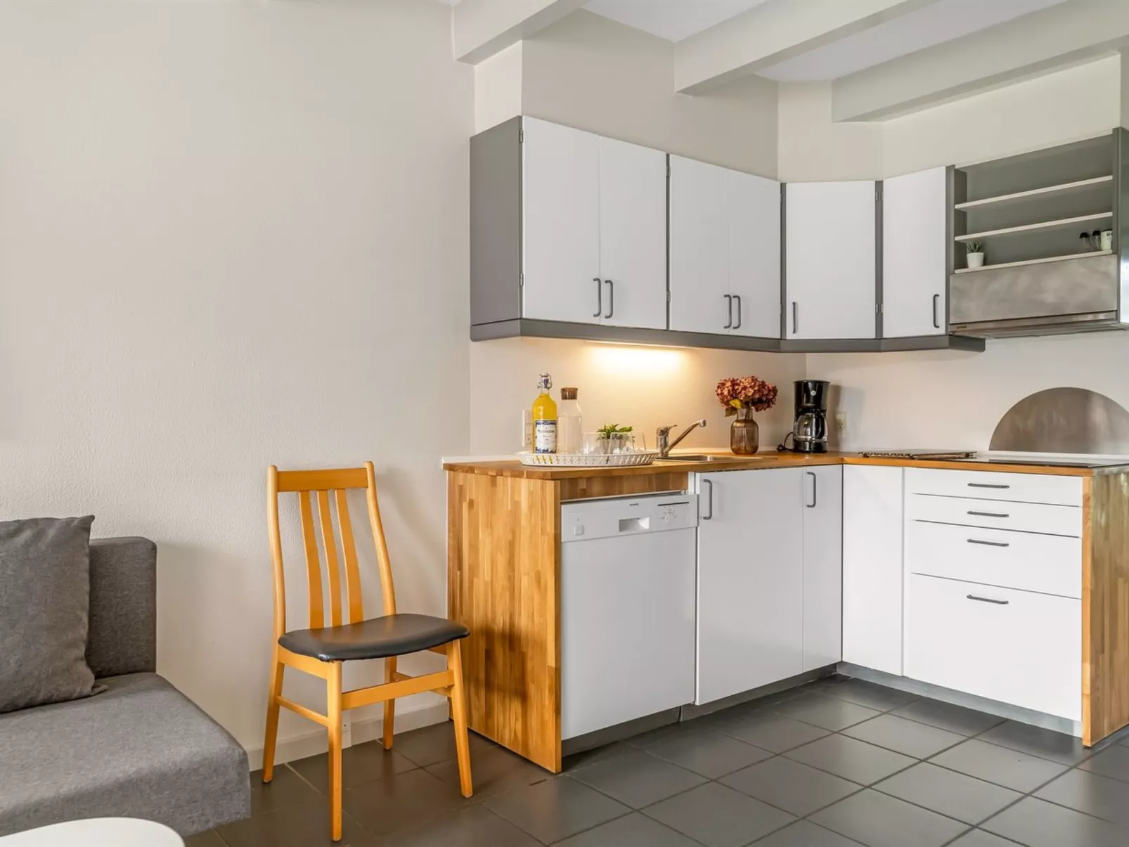 "Arton" -  from the sea-Binnen