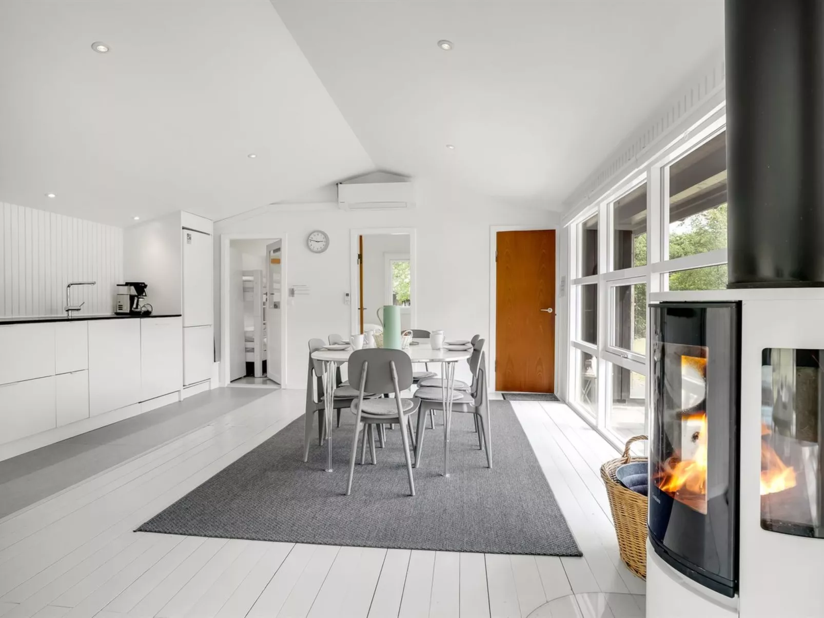 "Aija" - 175m from the sea-Binnen