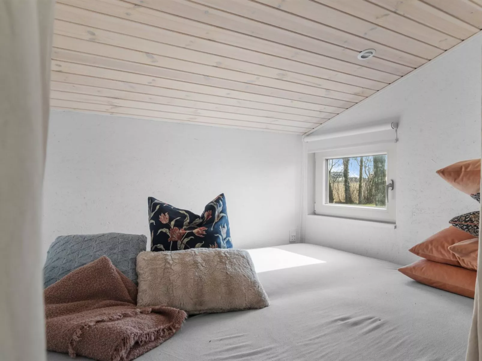 "Justina" - 200m from the sea-Binnen