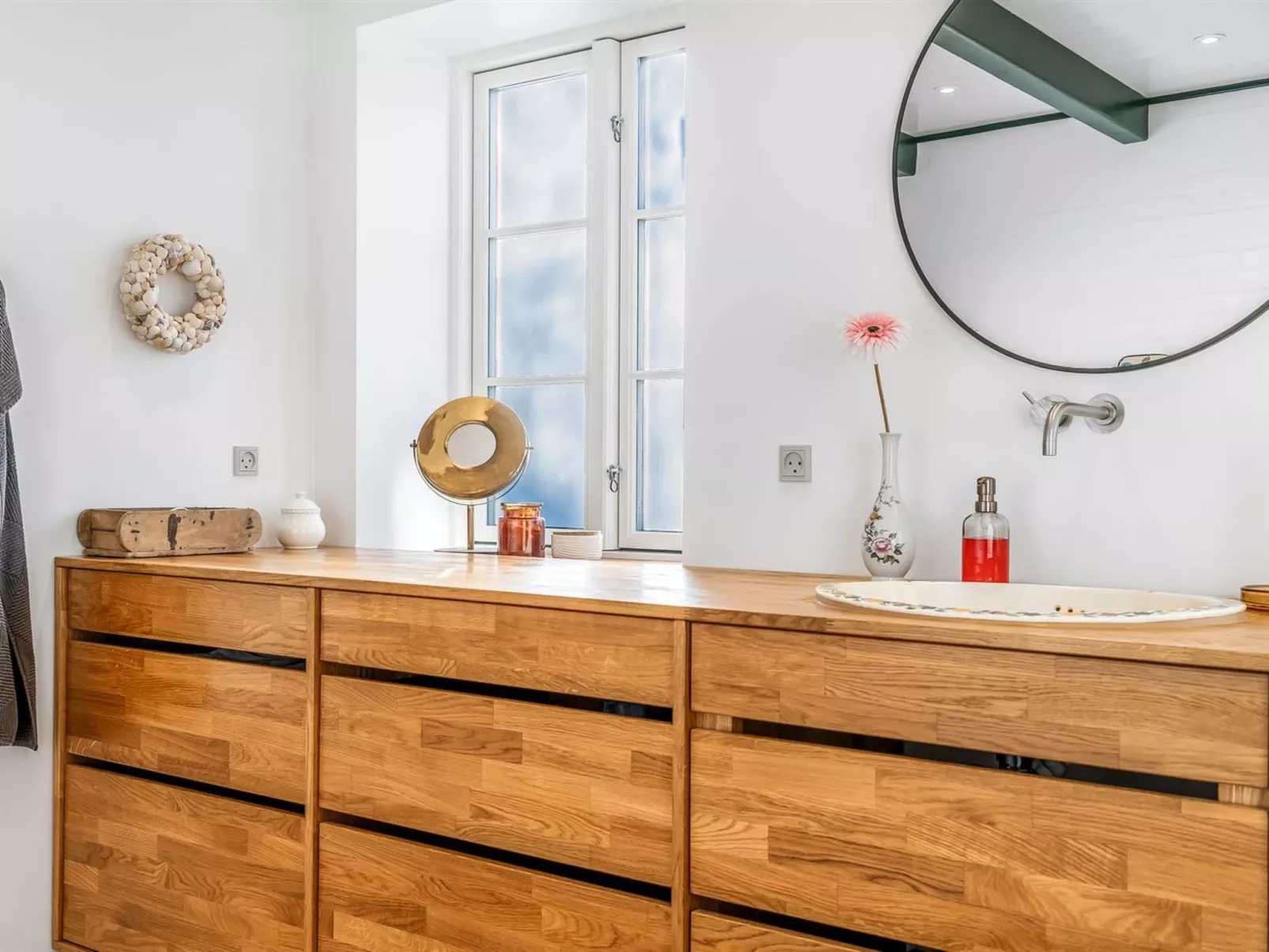 "Rami" - 250m from the sea-Binnen