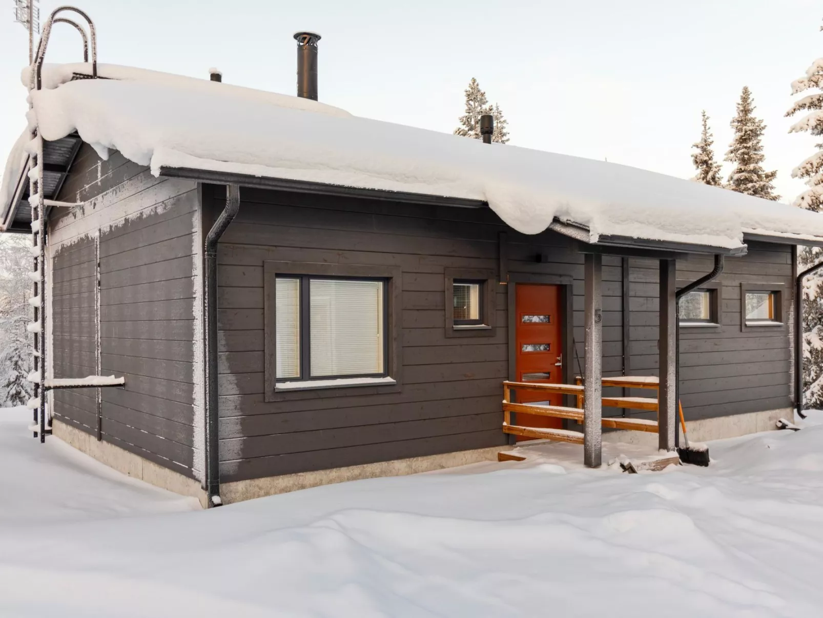 Koukkupolku 5-Binnen