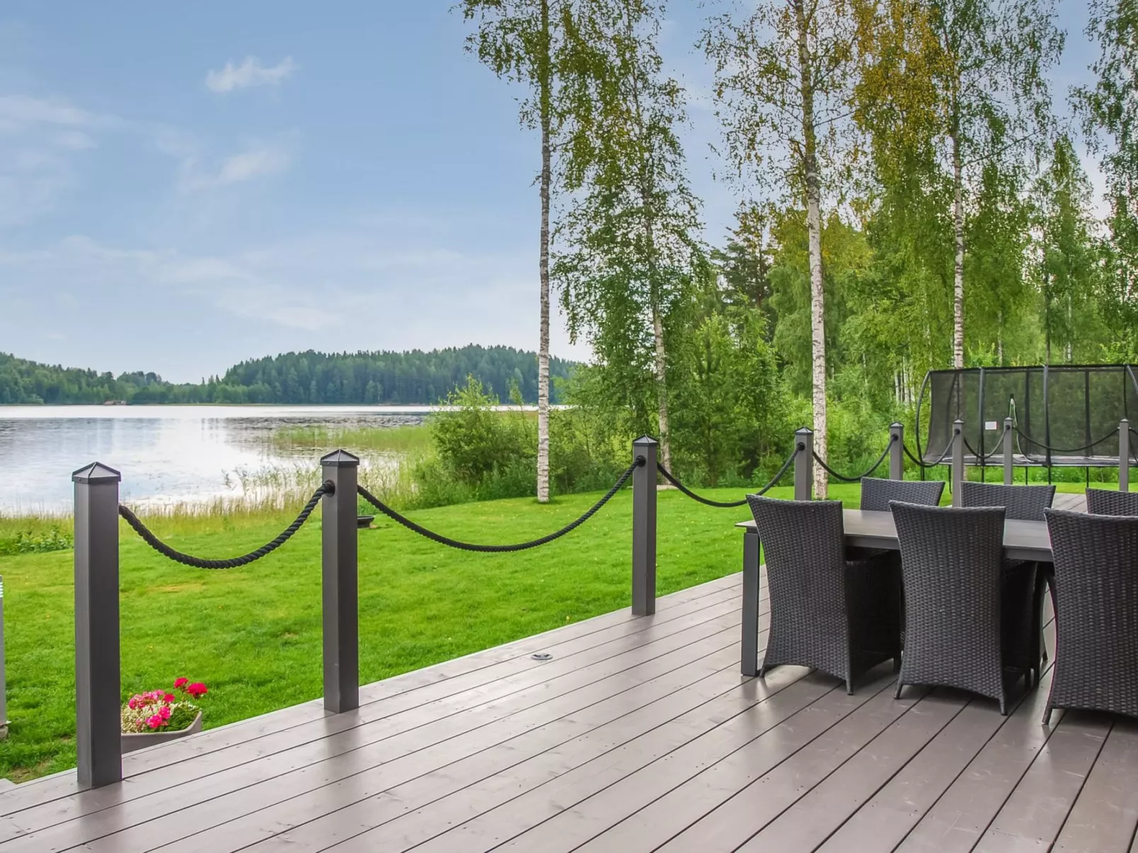 Villa karhenhelmi-Binnen