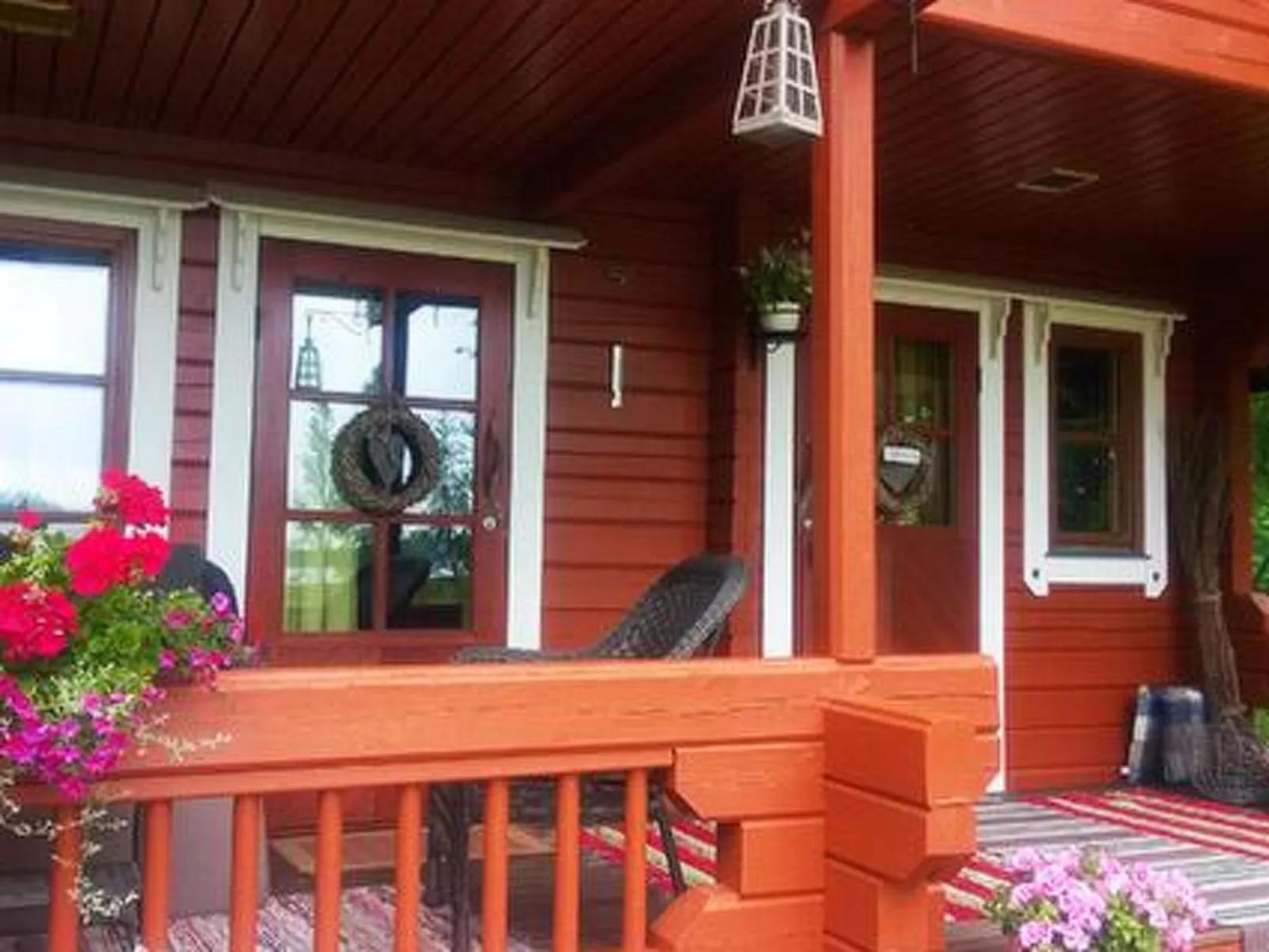 Kuivajärven huvilakoti-Binnen