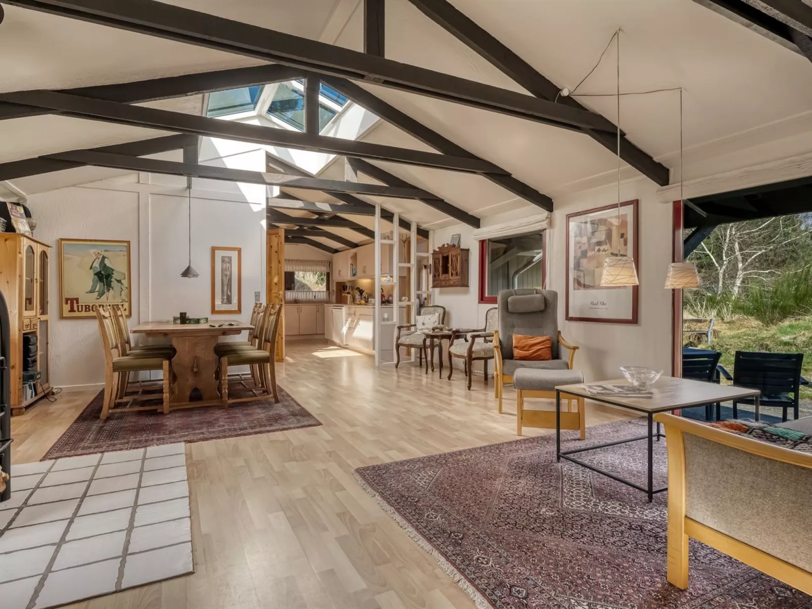 "Nimrod" - 800m from the sea-Binnen