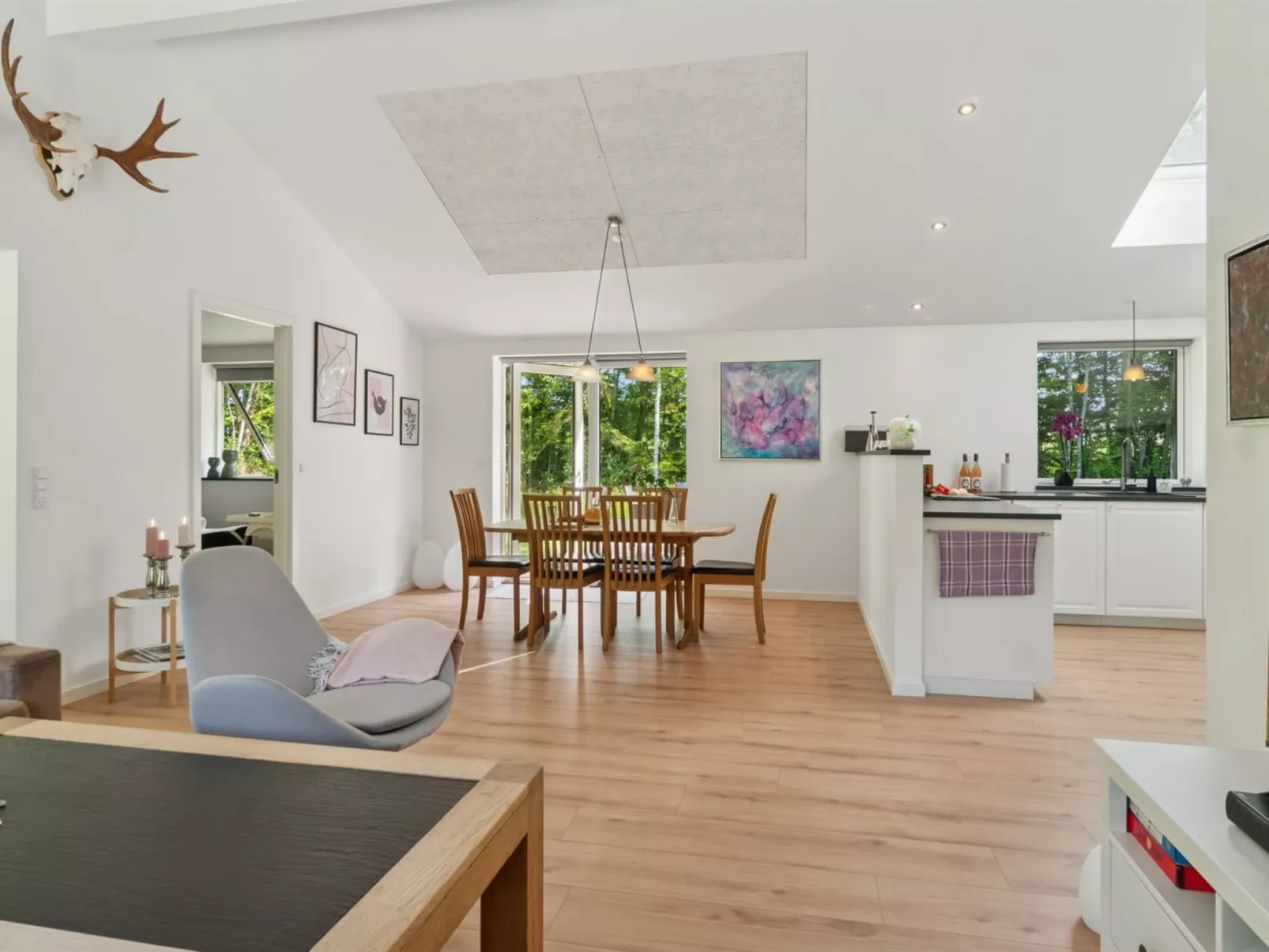 "Hotherus" -  from the sea-Binnen