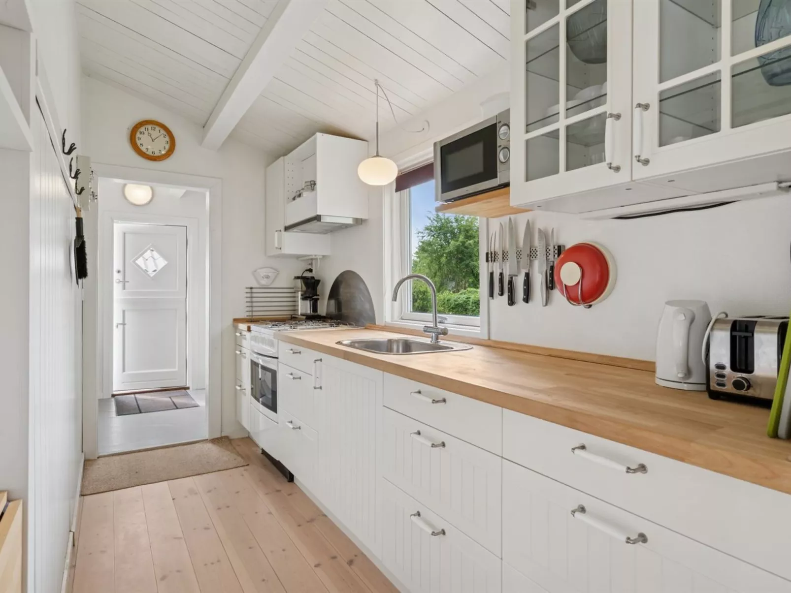 "Esme" - 225m to the fjord-Binnen