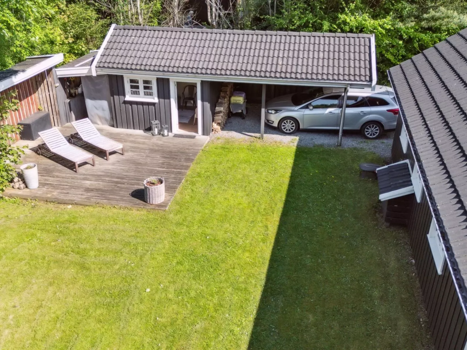 "Veljan" - 1.2km from the sea-Buiten