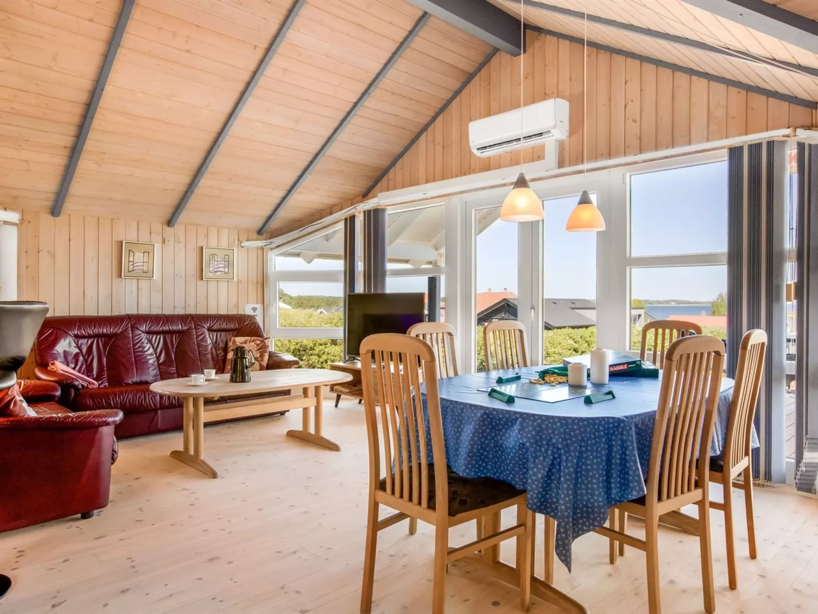 "Hoghni" - 300m from the sea-Binnen