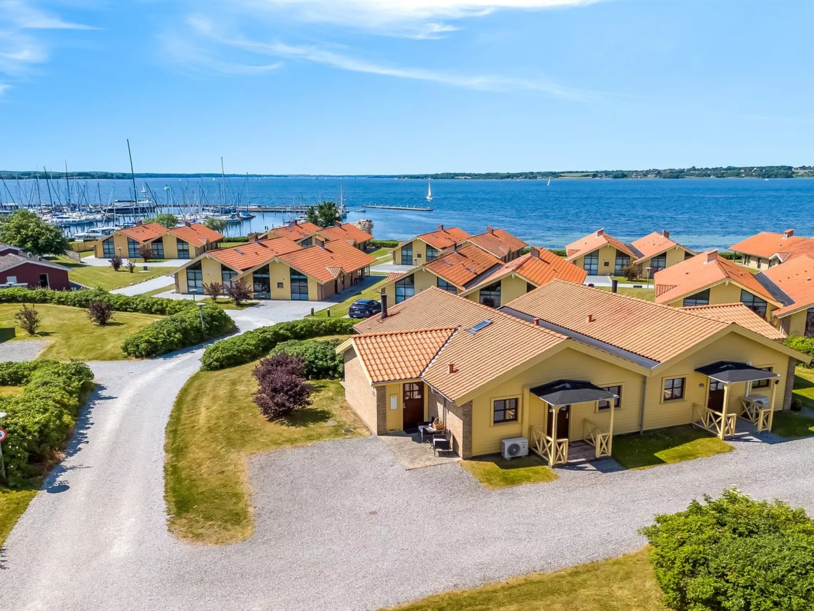 "Era" - 100m from the sea-Buiten