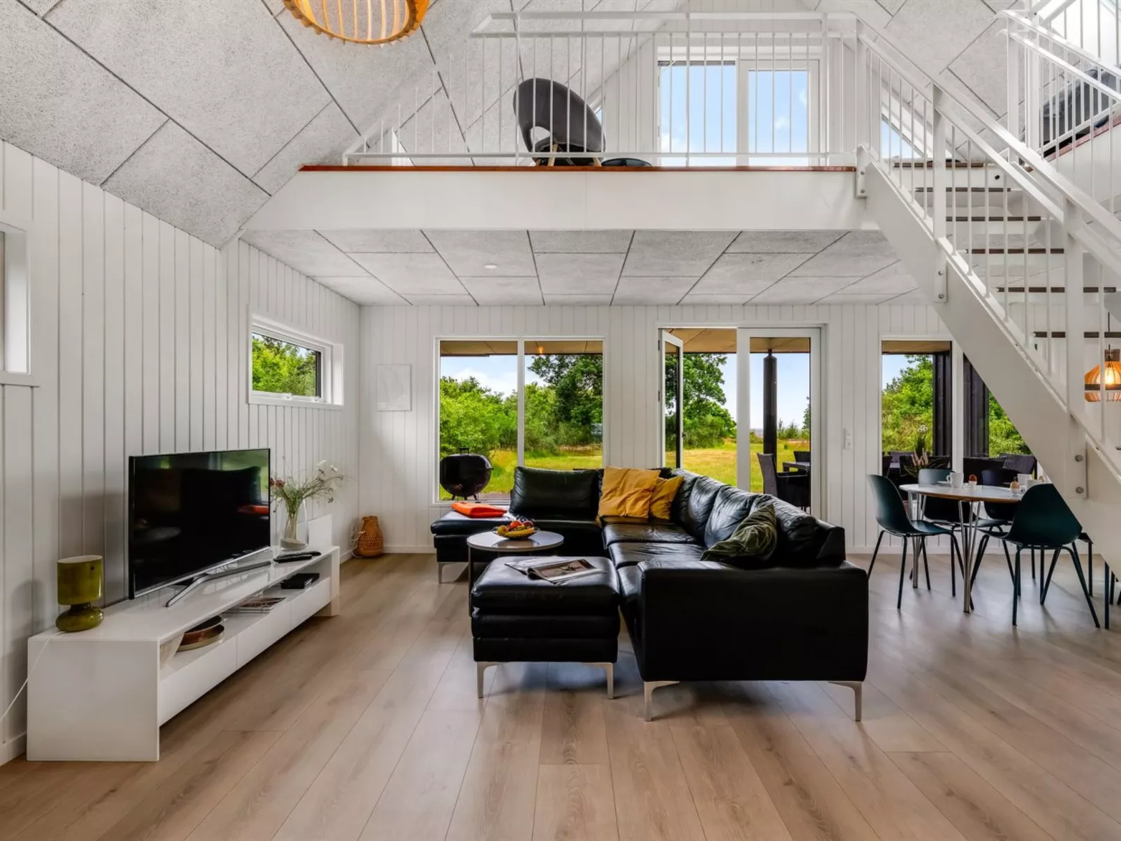 "Gadde" - 100m to the fjord-Binnen