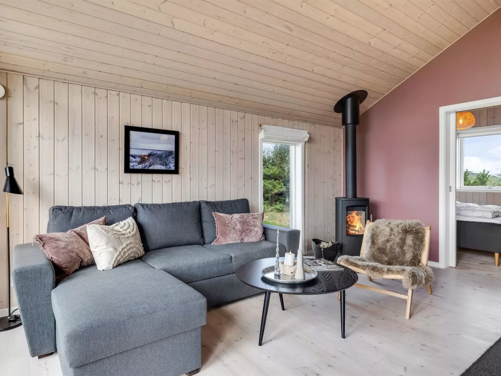 "Effie" - 500m from the sea-Binnen