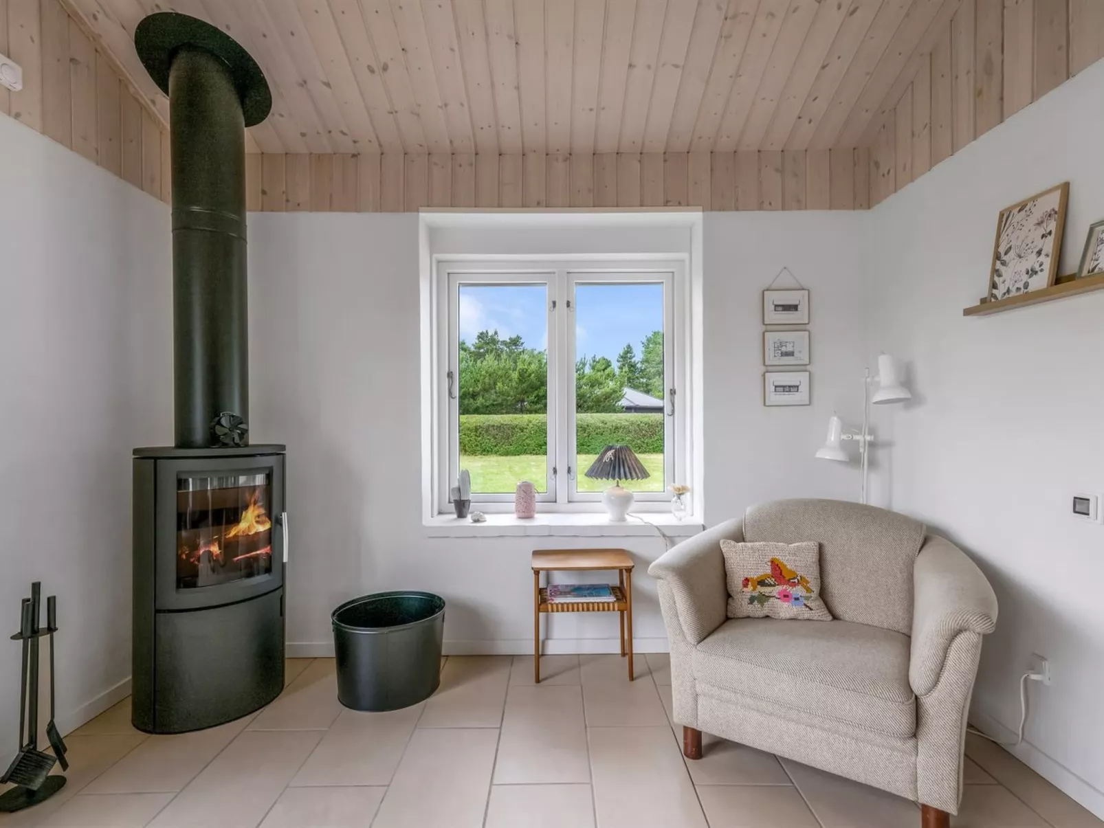 "Blesse" - 500m to the fjord-Binnen