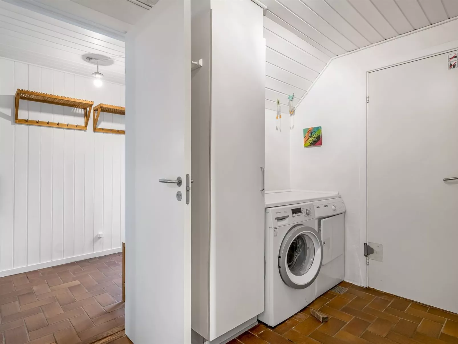 "Alisa" - 2km from the sea-Binnen