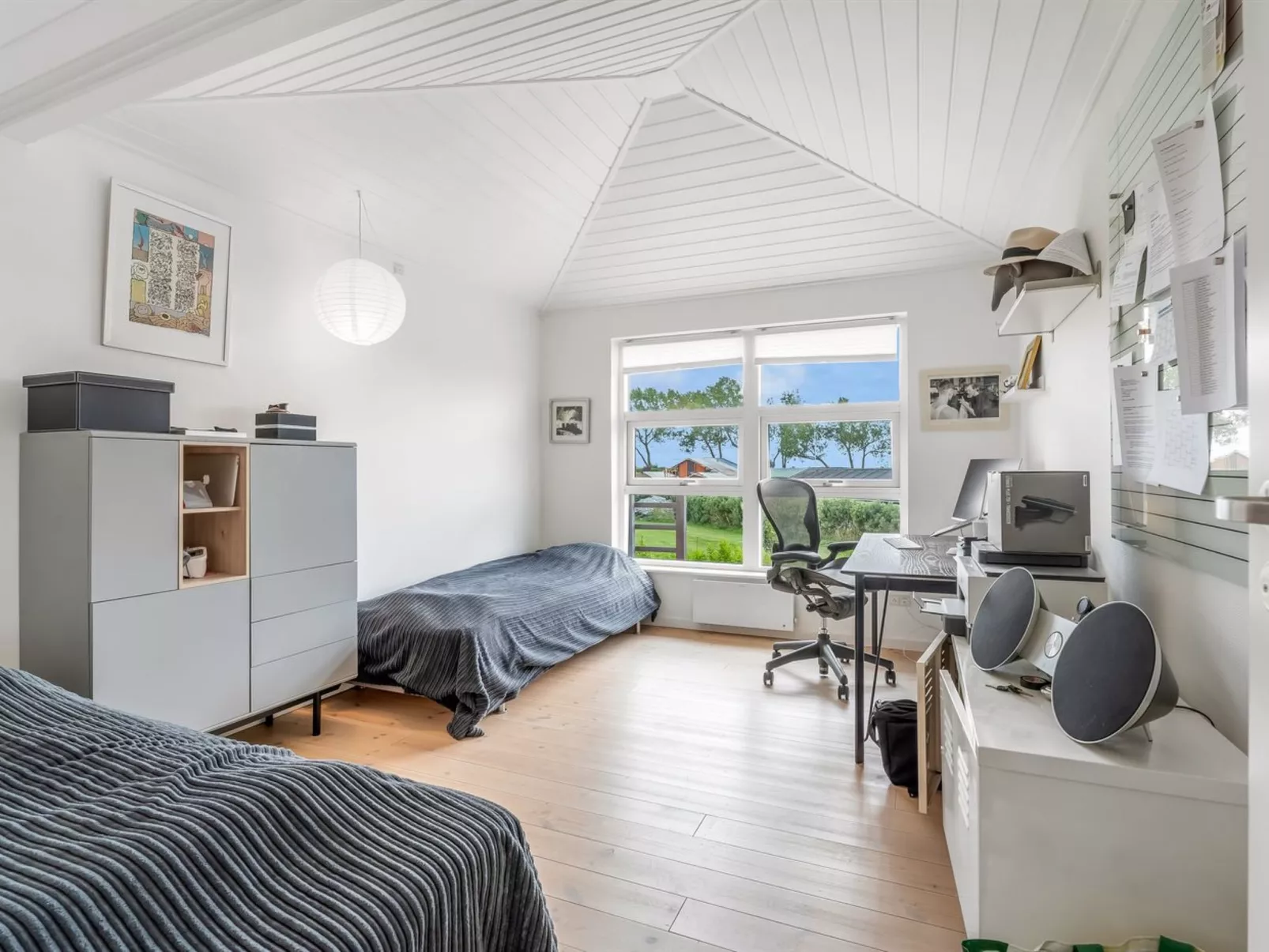 &quot;Glenda&quot; - 2.1km from the sea-Binnen