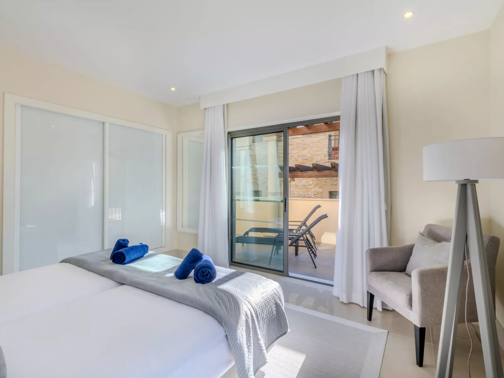 Pine Hills Diadema-Binnen