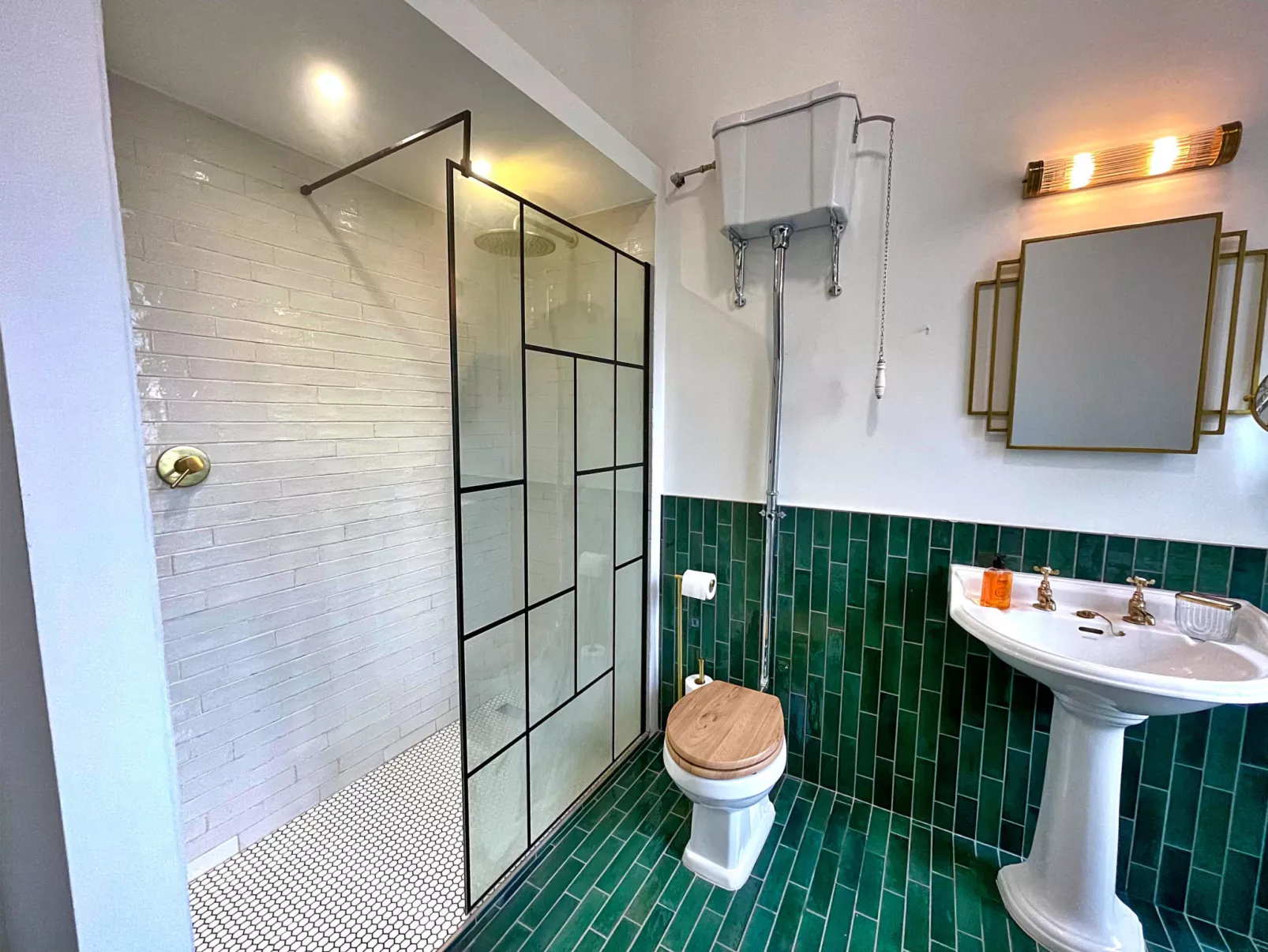 The Old Wesleyan Chapel-Binnen