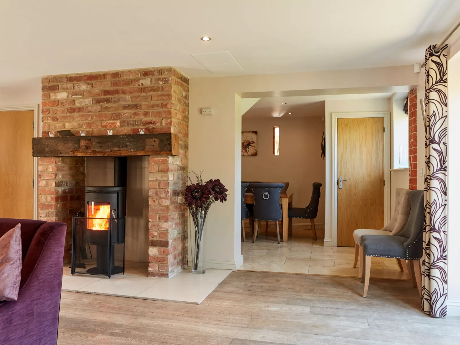 Sunshine Cottage-Buiten