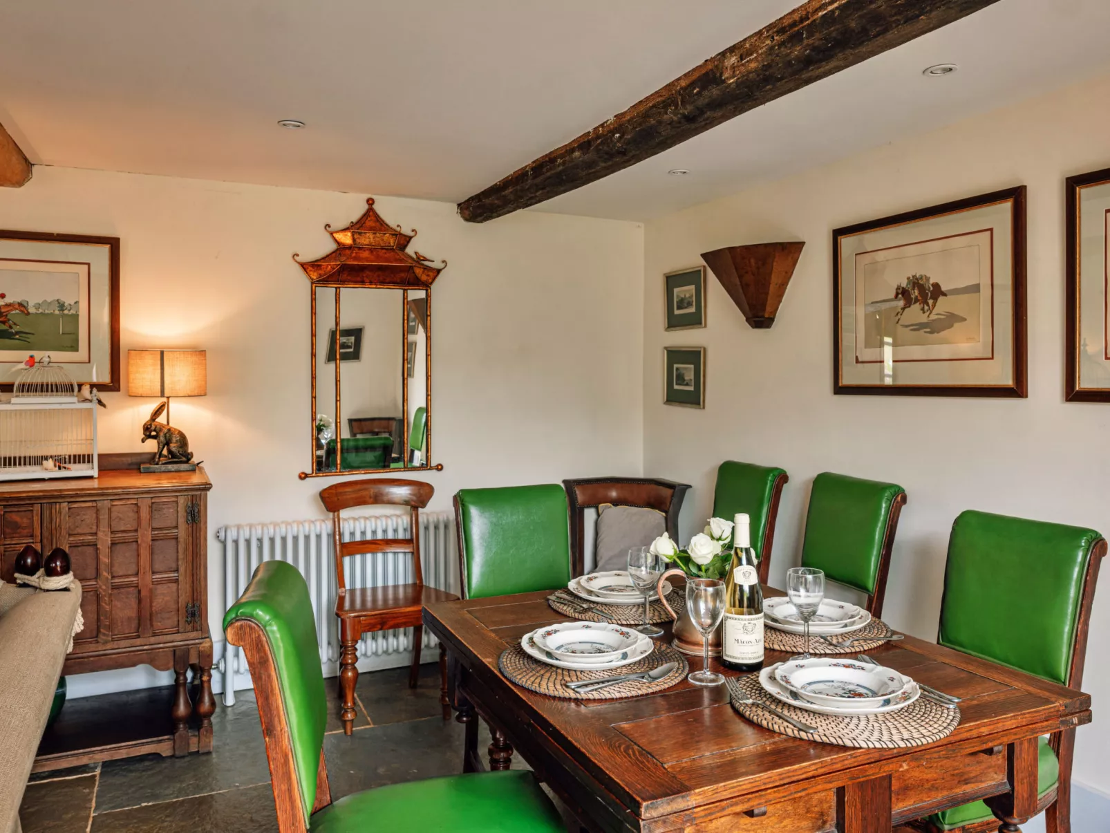 Beili Glas Cottage-Binnen