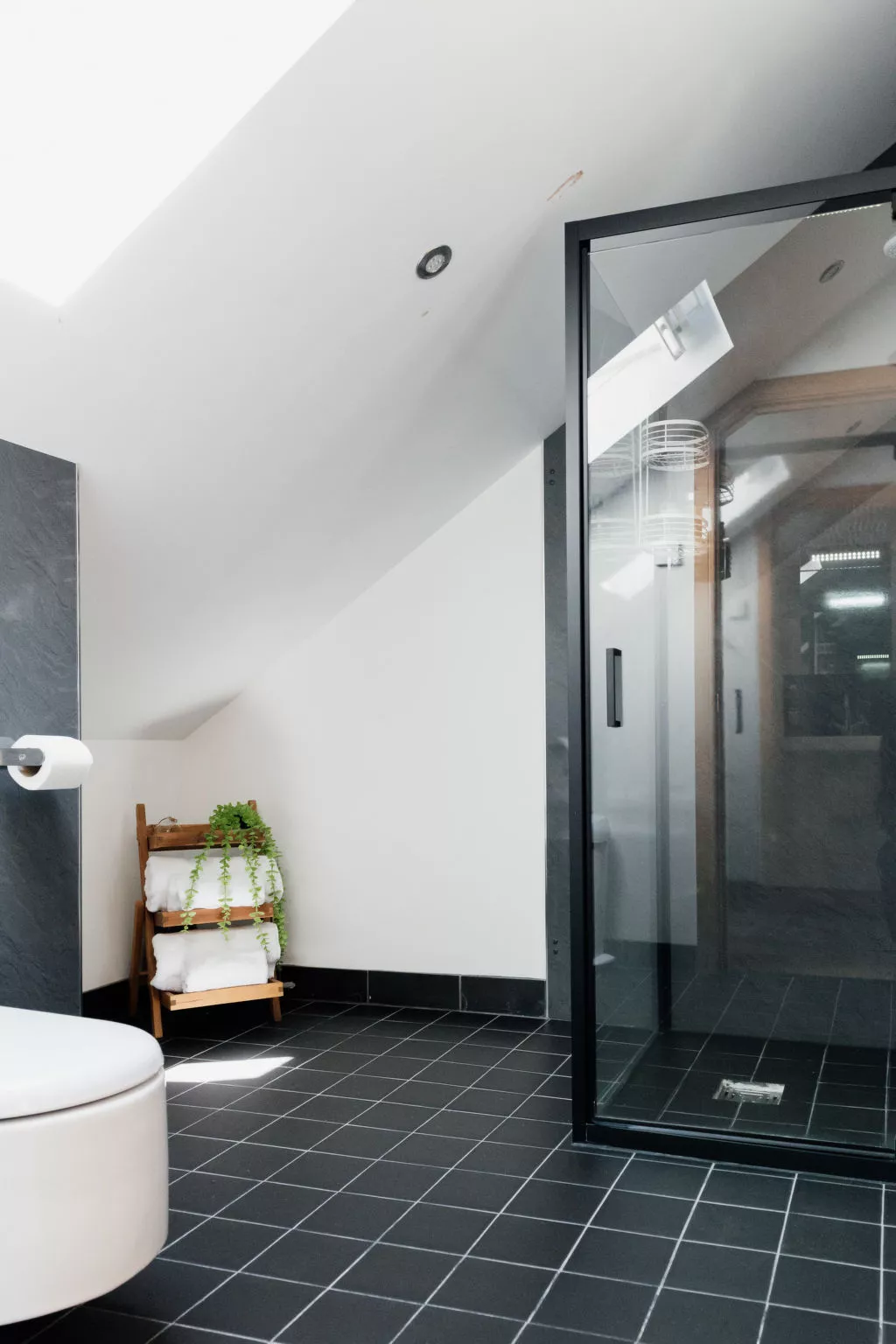 The Welsh Barn-Binnen