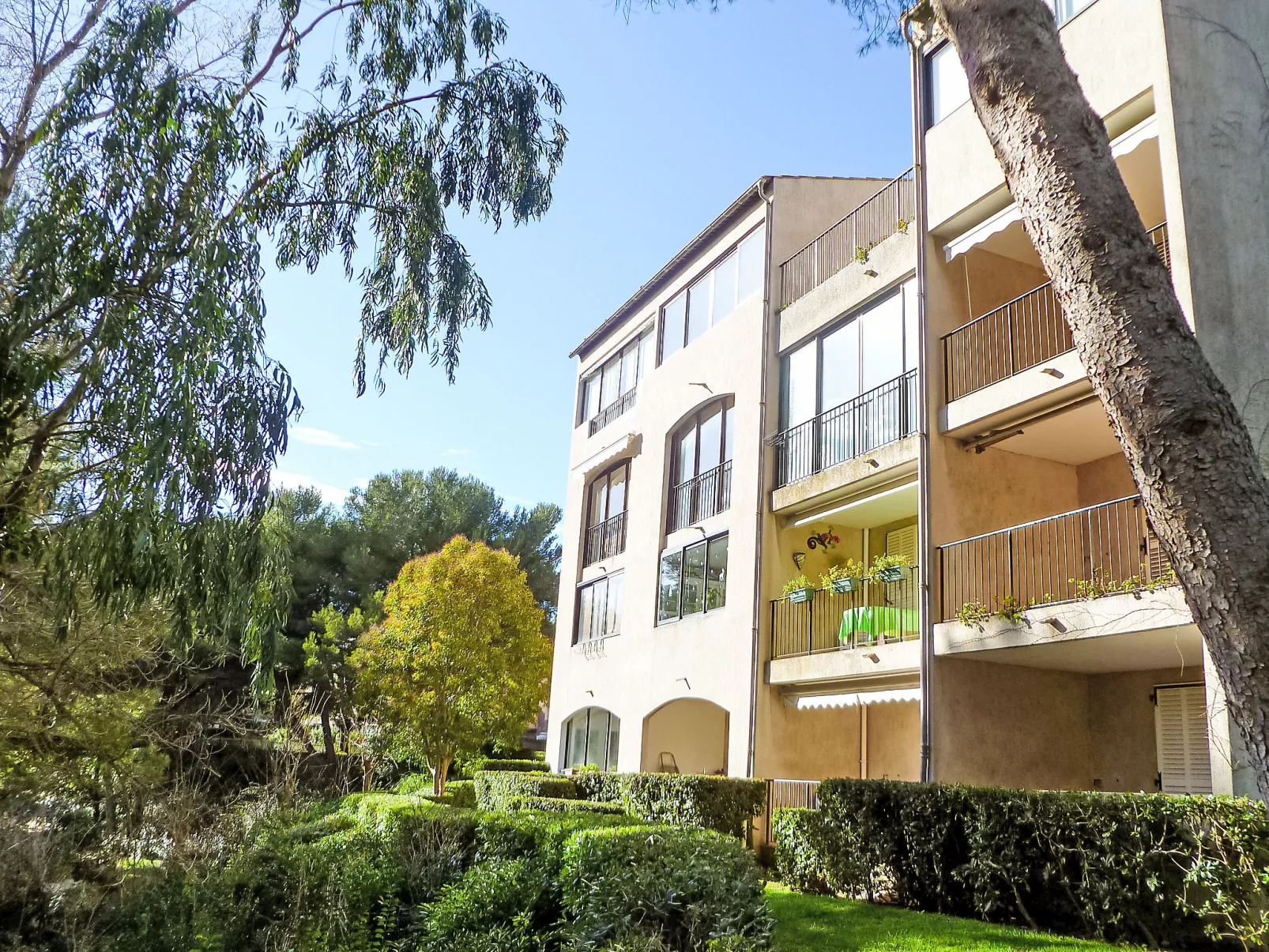 Le Luberon Loisirs-Buiten