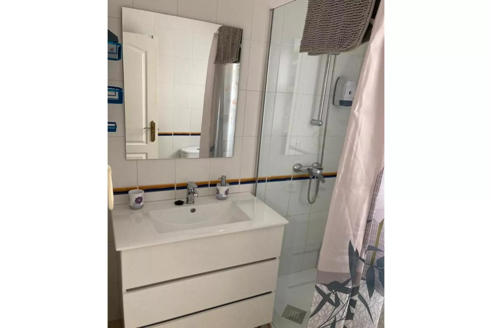 CT 341 AL - Faro's Casa Adosada-Badkamer