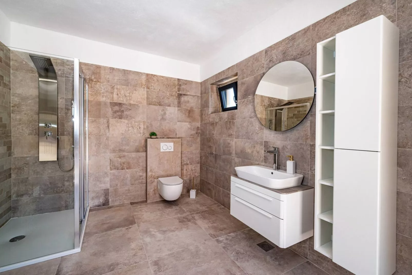 Luxury Villa Escape-Badkamer