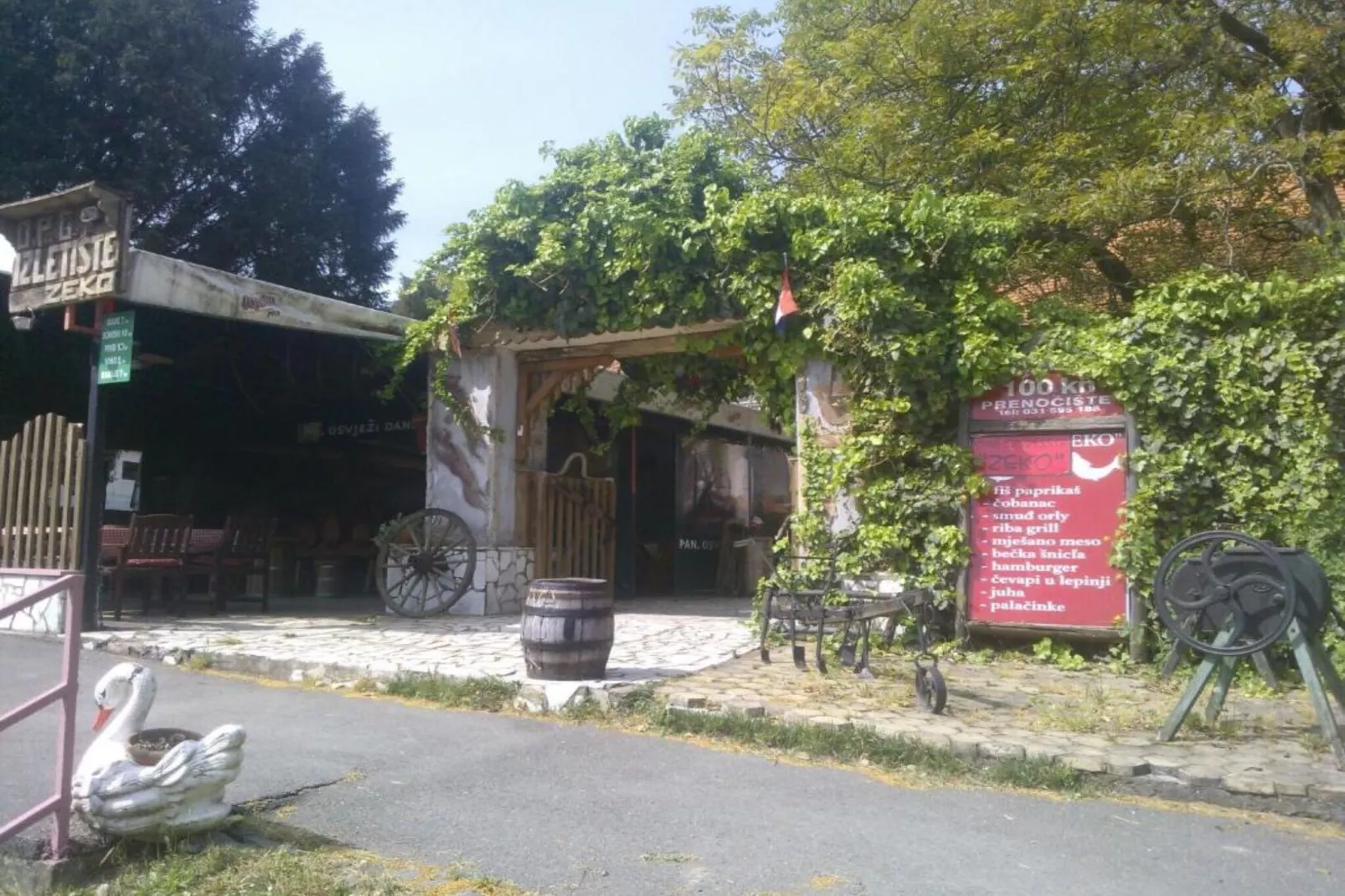 Rooms Zeko - Classic Double Room with Terrace-Buitenlucht