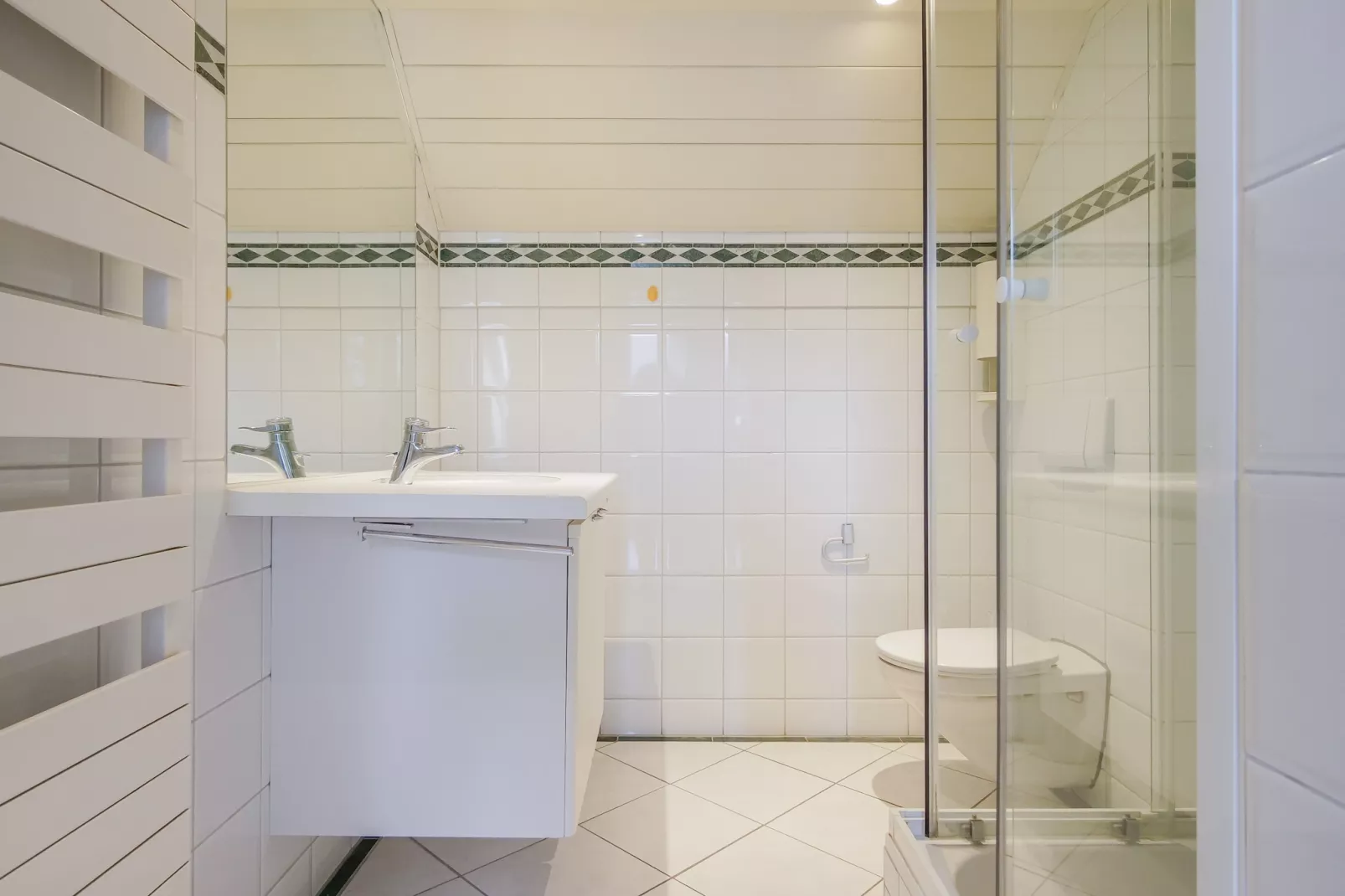 Ooghduyne Villa Opduin-Badkamer