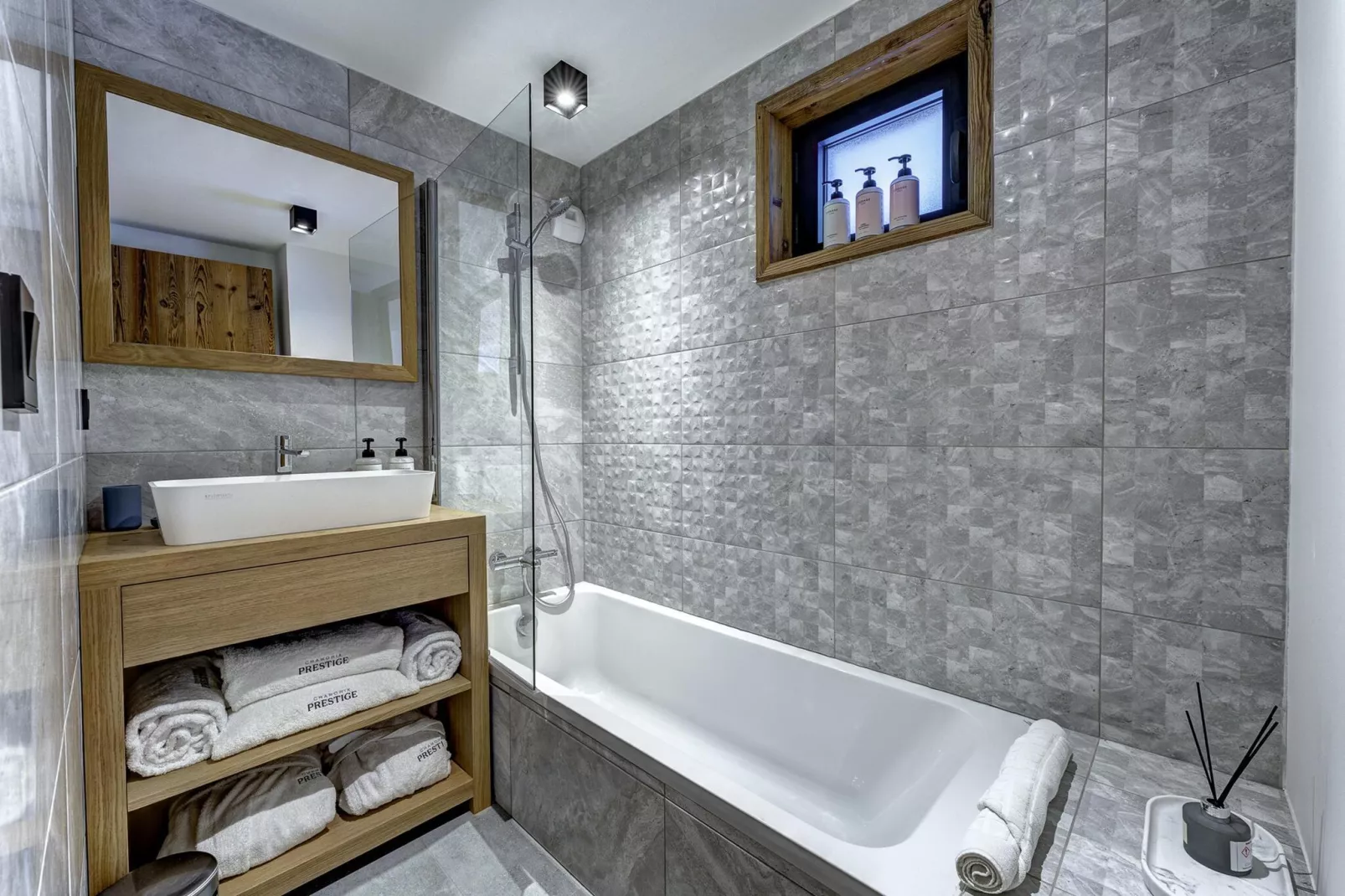 Silver Forest-Badkamer