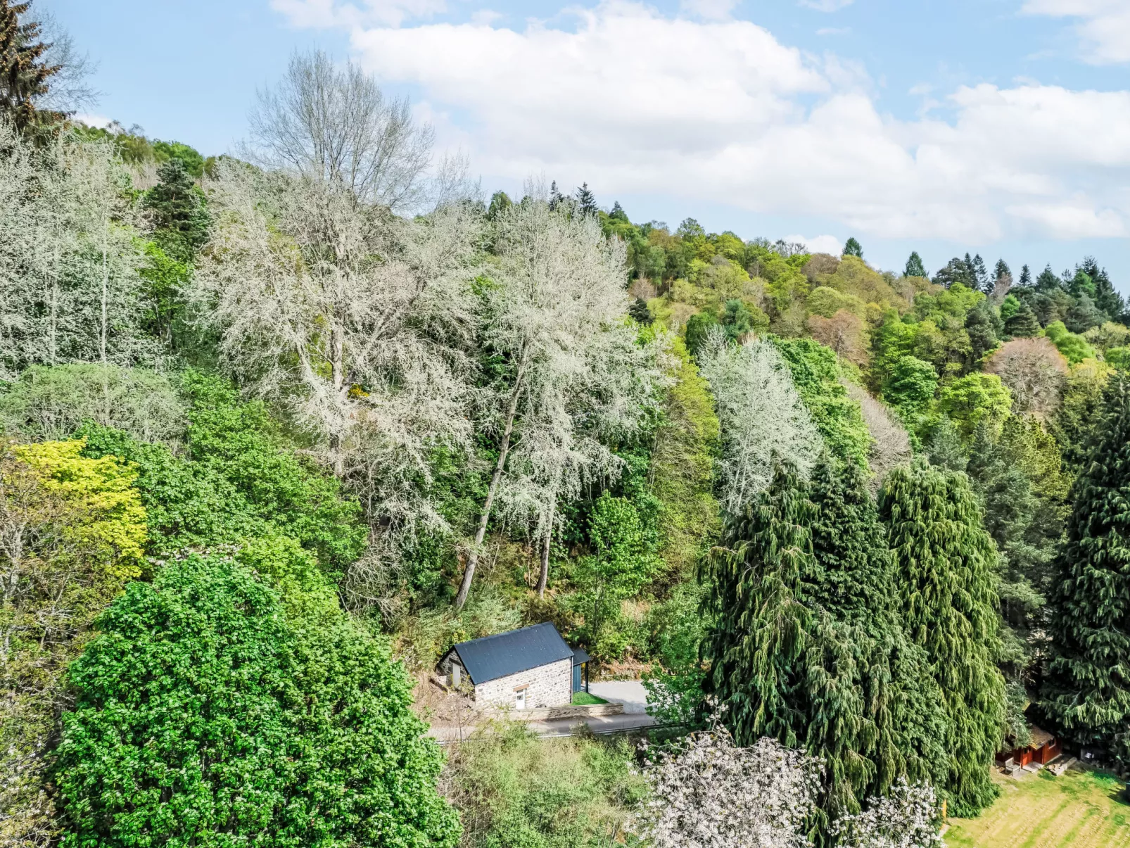 Wayside Bothy-Buiten