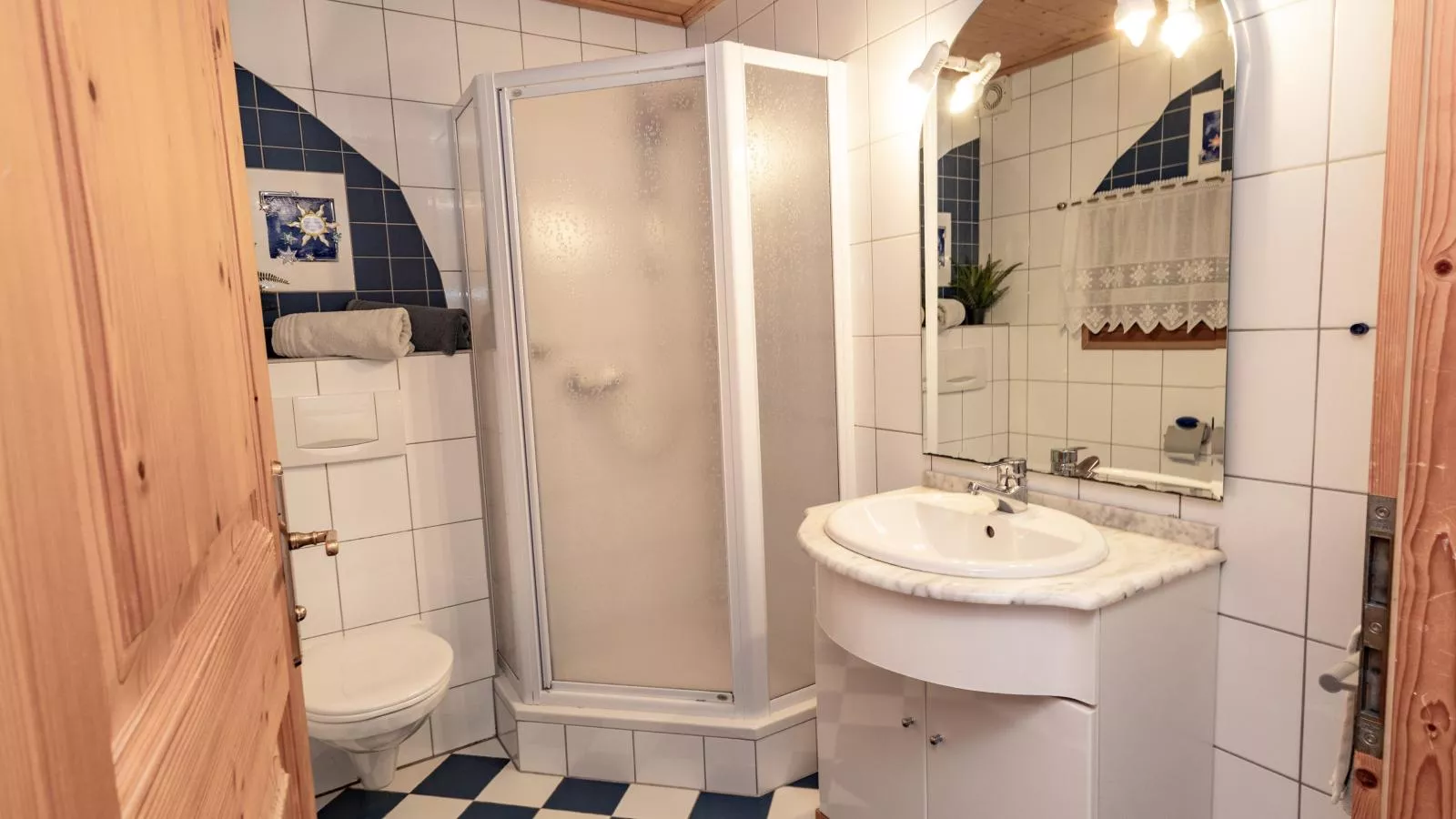 DAS Alpbach-Badkamer