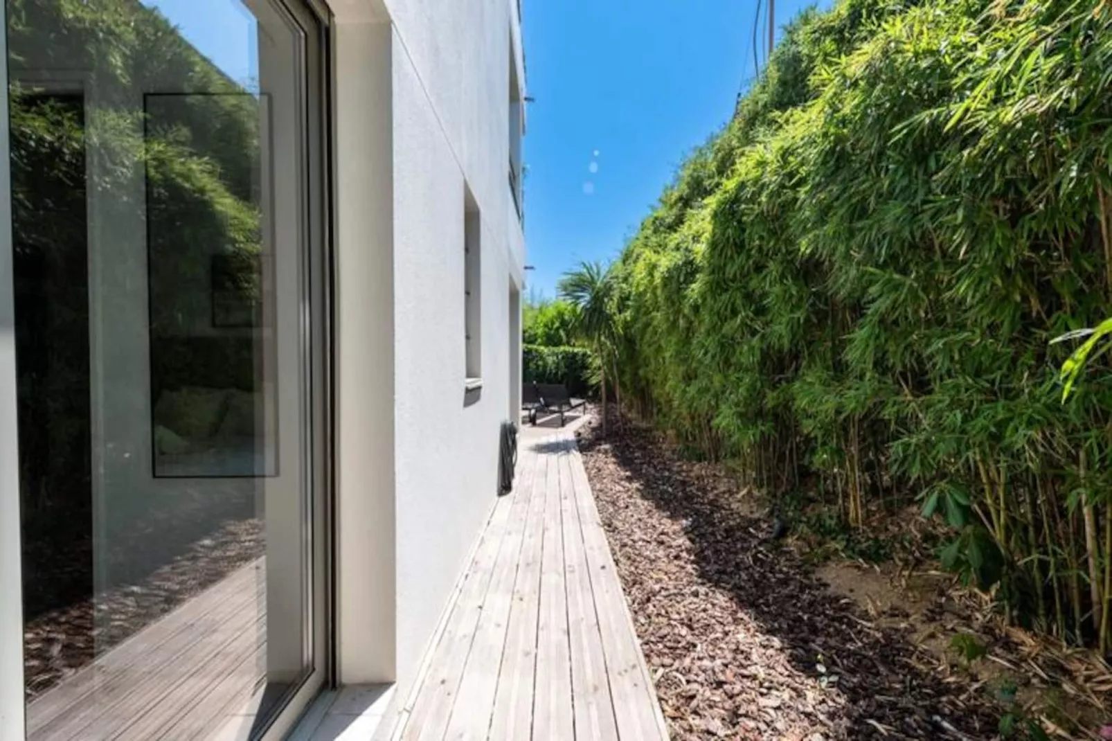 Résidence 2p Rez-de-jardin Avec Piscine – Calme, Parking Privé-Niet-getagd