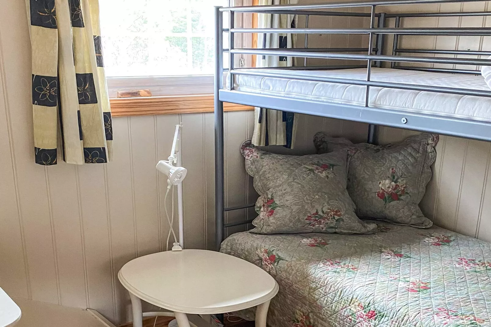 30653-PØLSEBU-Binnen