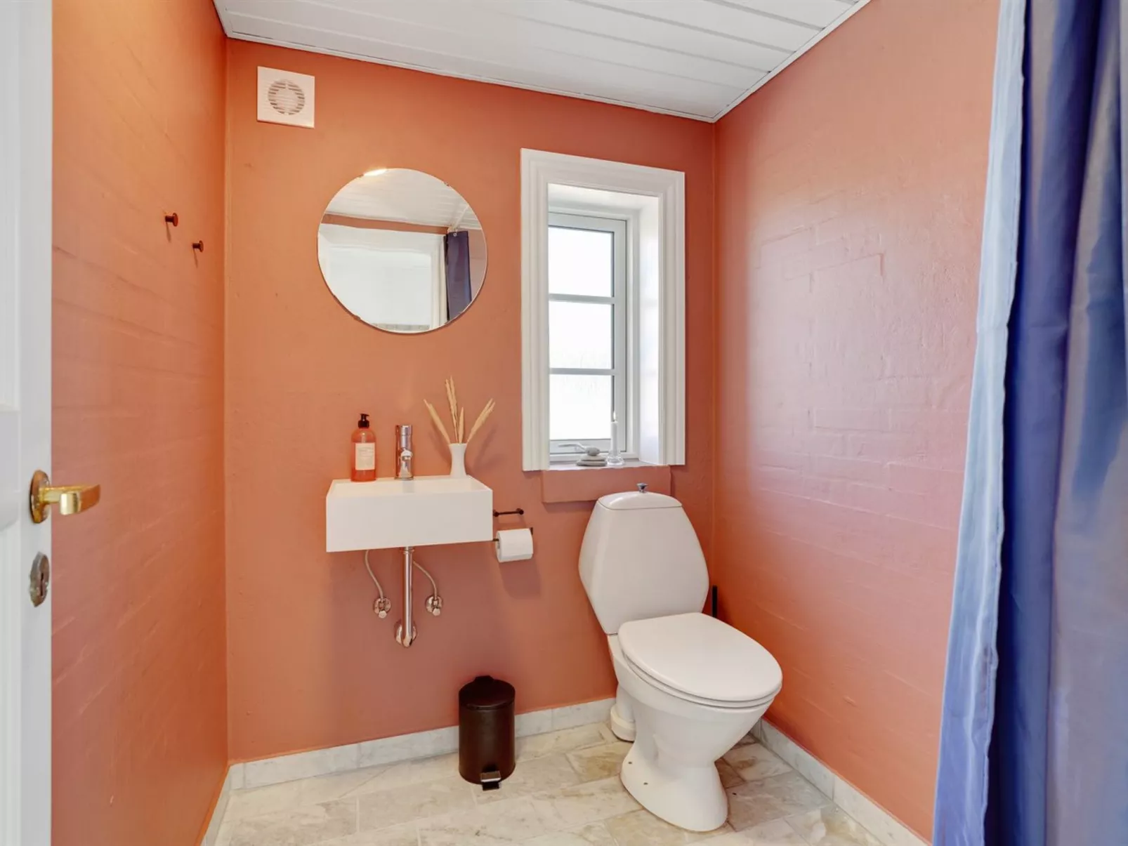 "Bernice" - 150m from the sea-Binnen