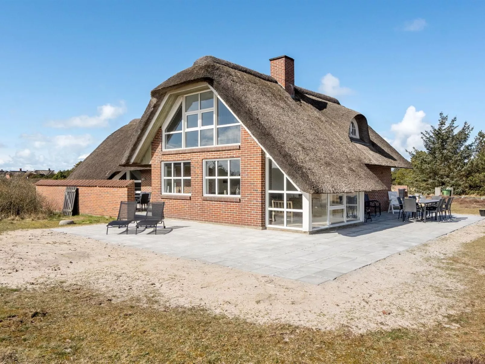 "Ayda" - 350m from the sea-Buiten