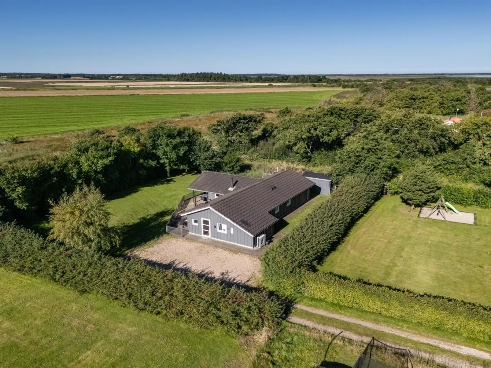 "Findus" - 1.2km to the fjord-Buiten