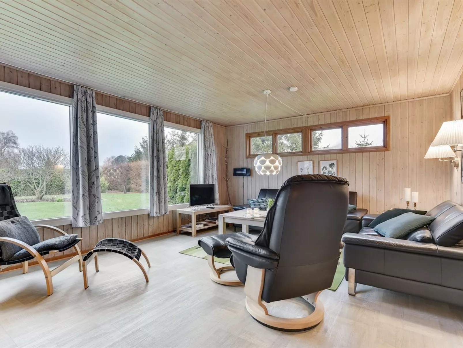 "Verneri" - 300m from the sea-Binnen