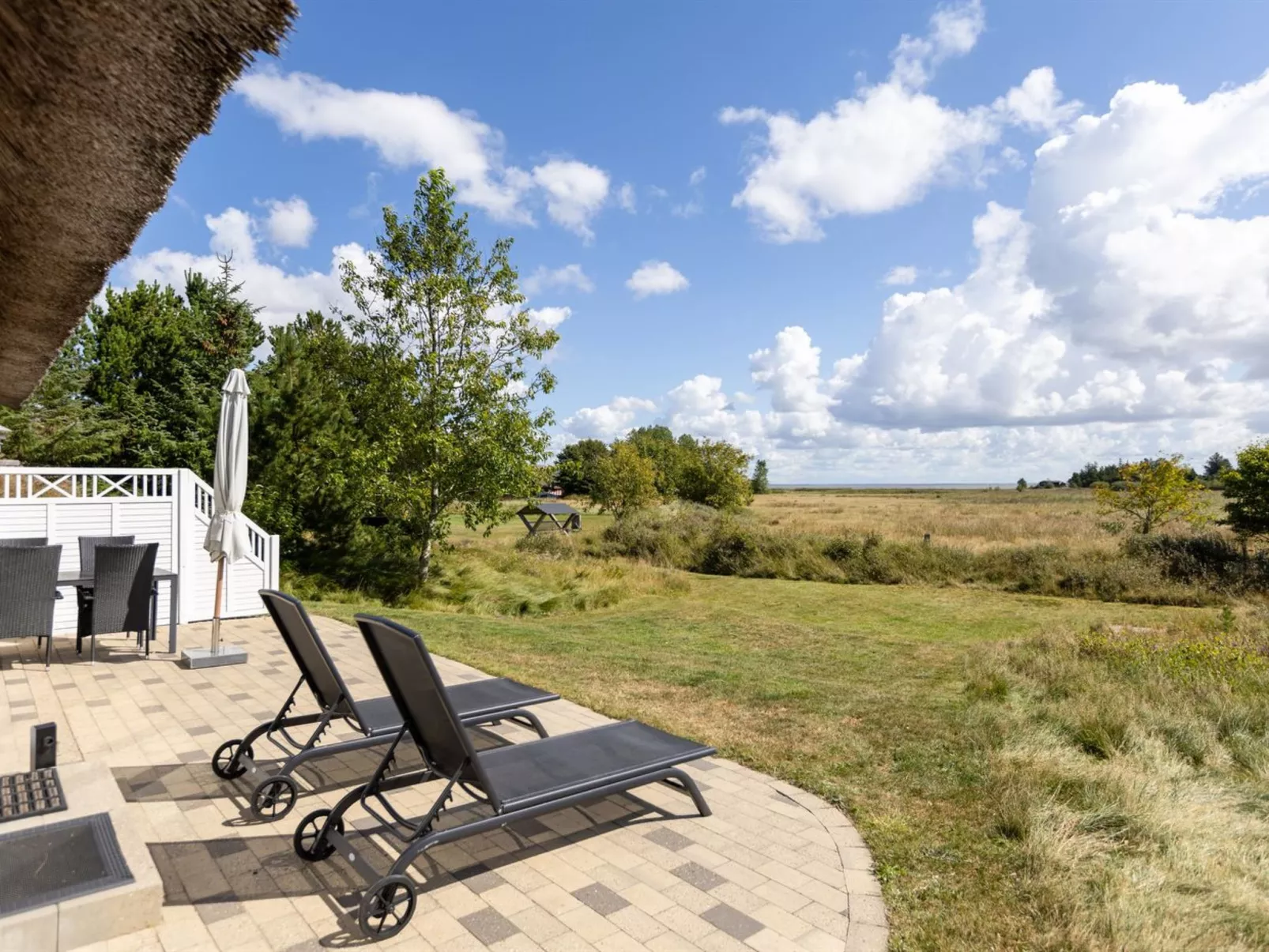 "Clare" - 4km from the sea-Buiten