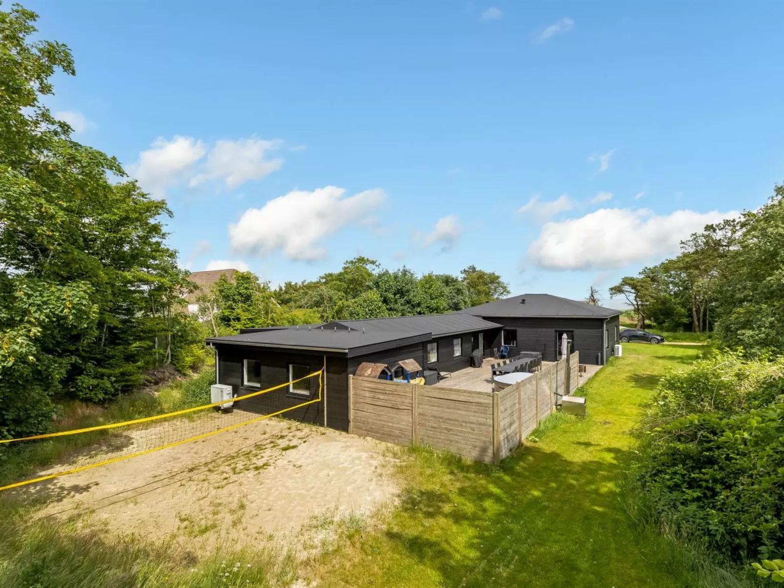 "Christiern" - 4.5km from the sea-Buiten